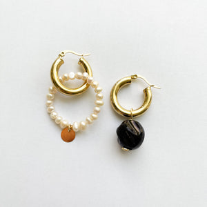 VE Caramelo Mixable Neutral Pearl Earrings